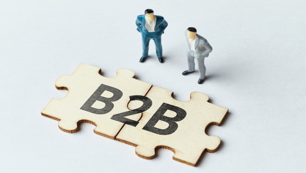 Trust, Talk, Transform: BFSI Social Media Marketing in 2025 featured image